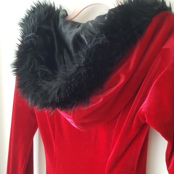 🌙J. VALENTINE Red Velvet Dress - Picture 11 of 16